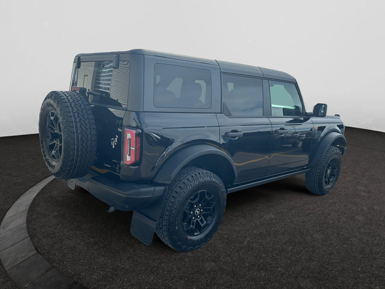 New 2026 Shadow Black Ford Badlands image 5