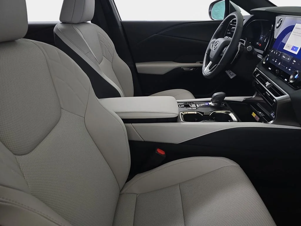 2026 Lexus RX 350 Premium - Photo 9