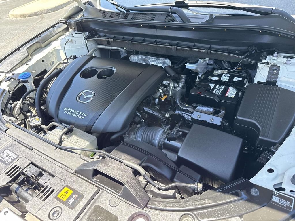 Used 2019 White Mazda Touring image 13