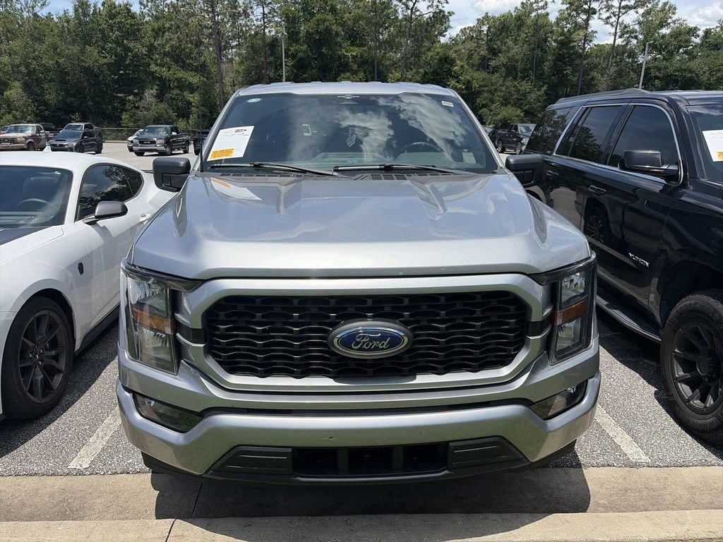 Used 2023  Ford XL image 3