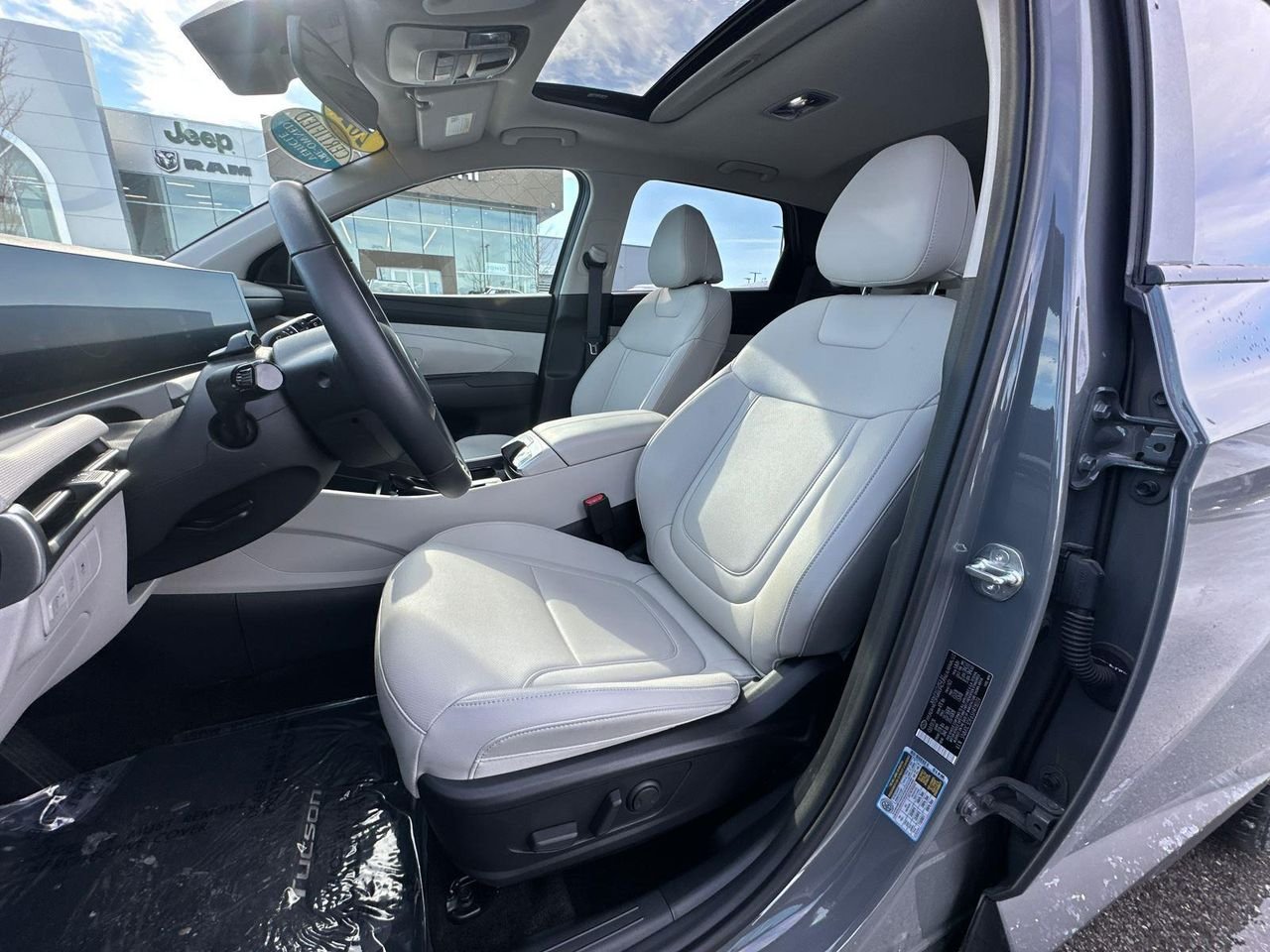 2025 Hyundai Tucson SEL Convenience - Photo 10