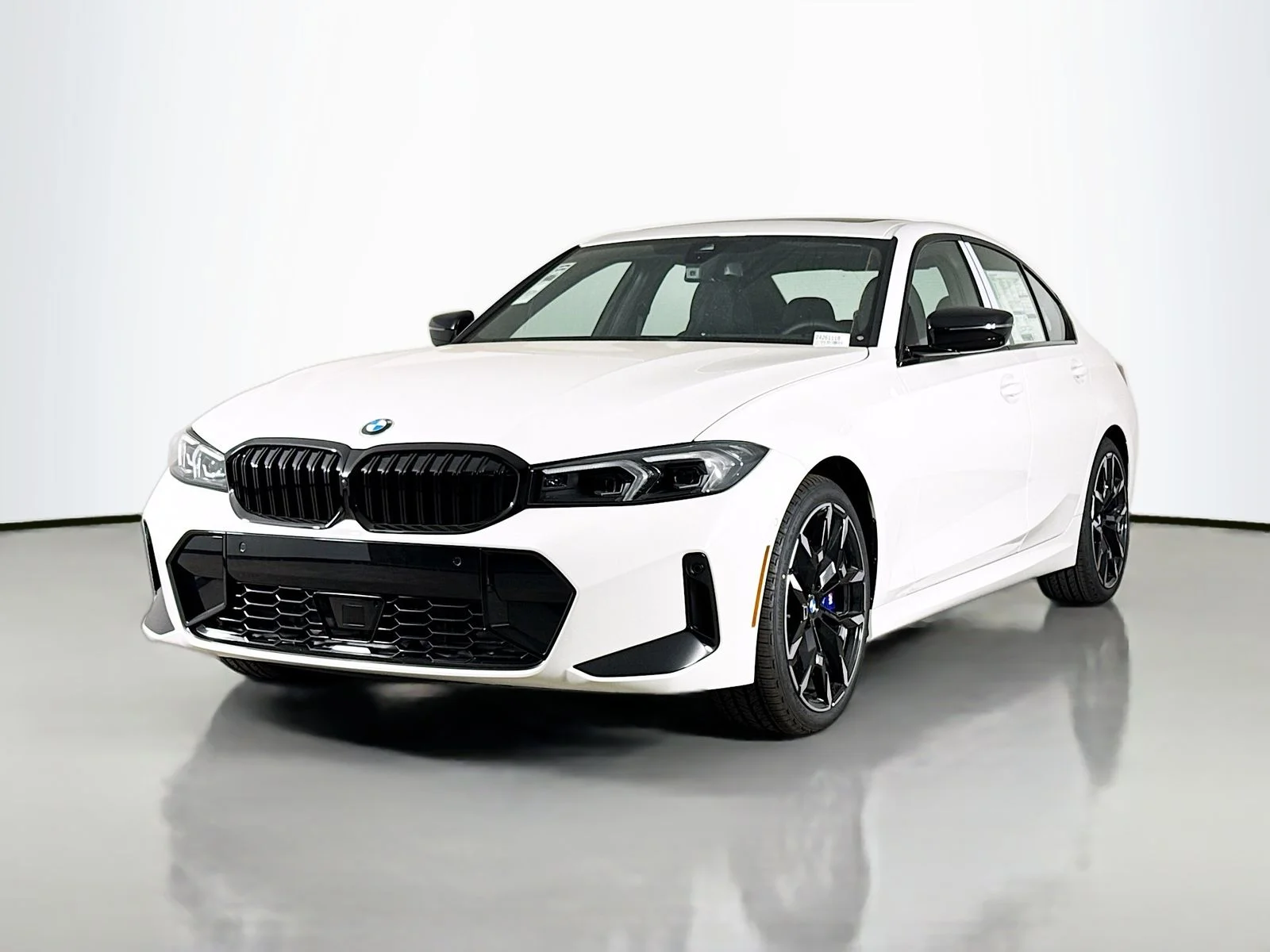 New 2026 Alpine White BMW 330i xDrive image 3