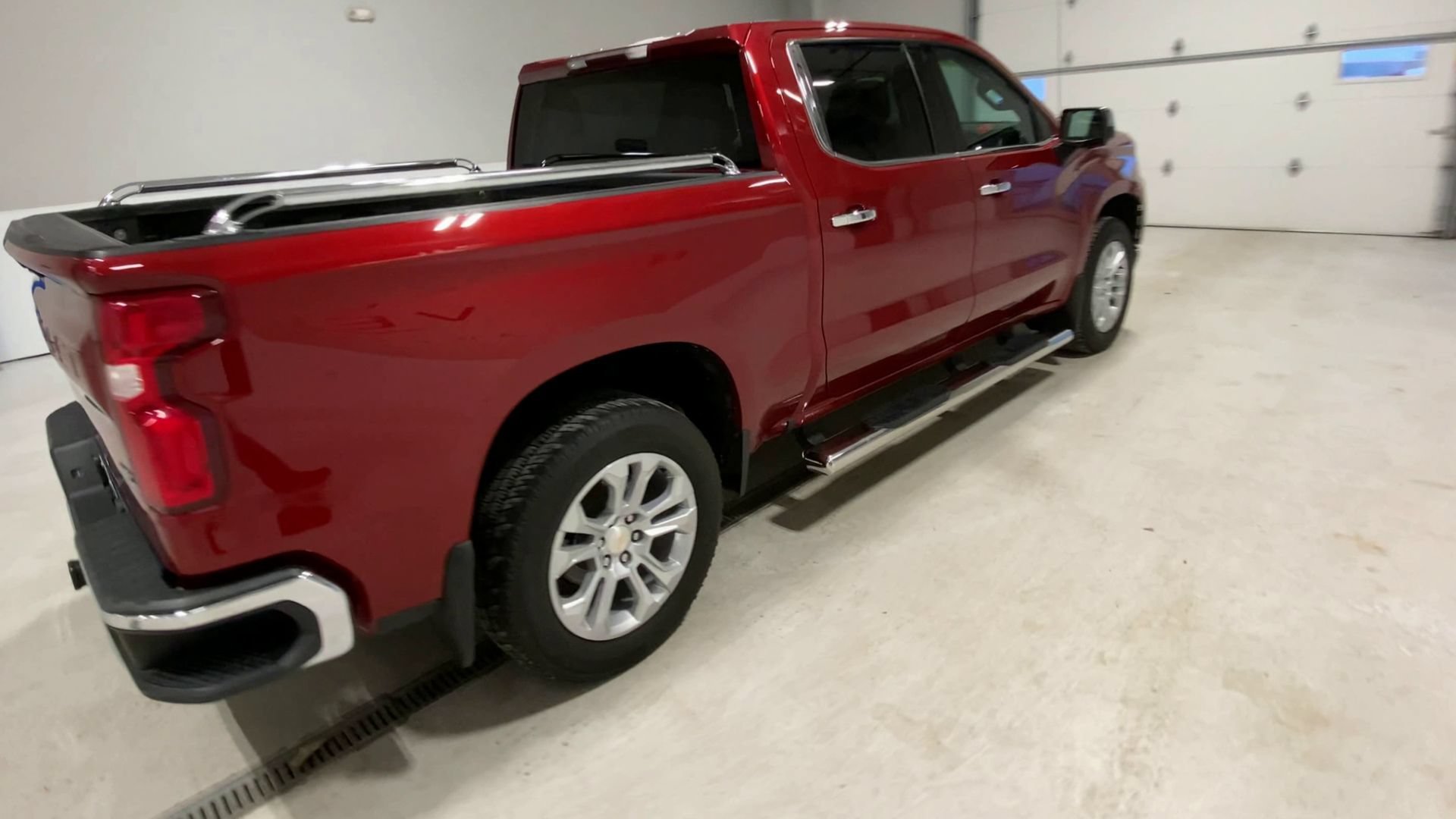 2019 Chevrolet Silverado 1500 LTZ - Photo 8