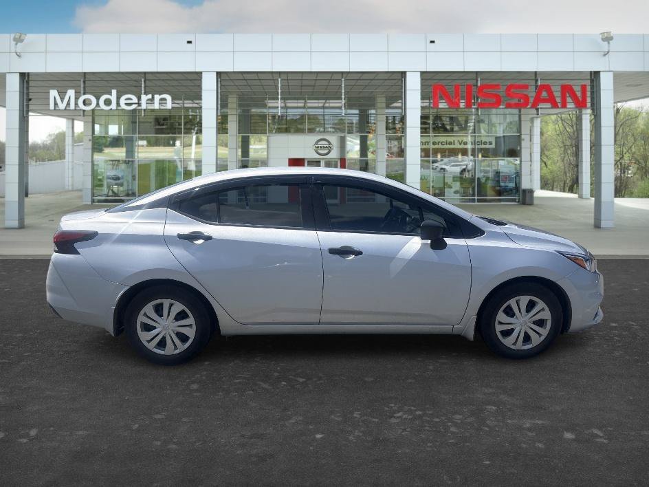 Used 2022 Brilliant Silver Metallic Nissan S image 6
