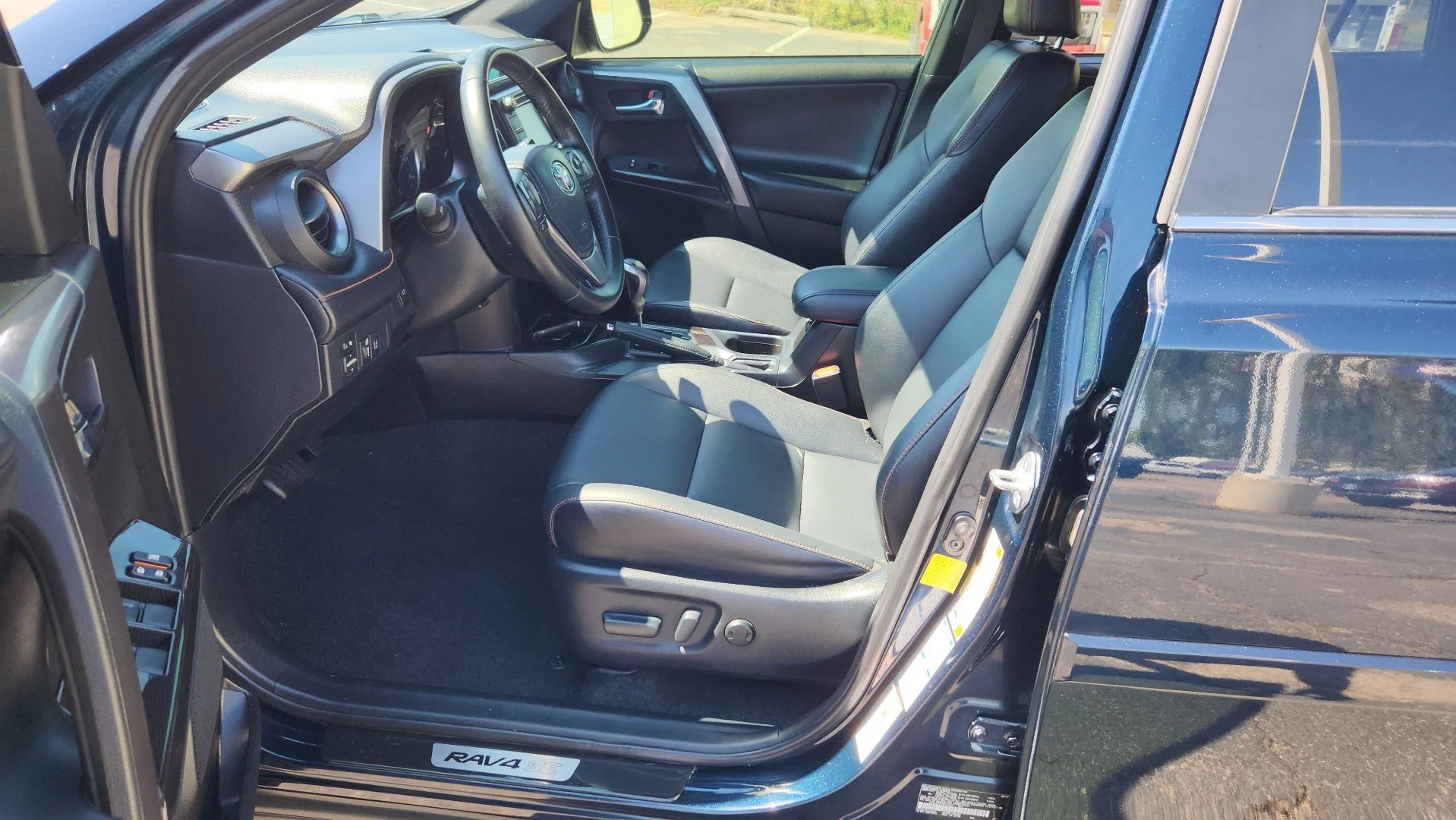 Certified Used 2017 Galactic Aqua Toyota SE image 17
