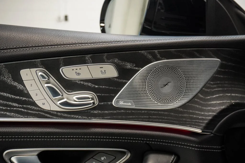 Used 2022 White Mercedes-Benz Base image 22