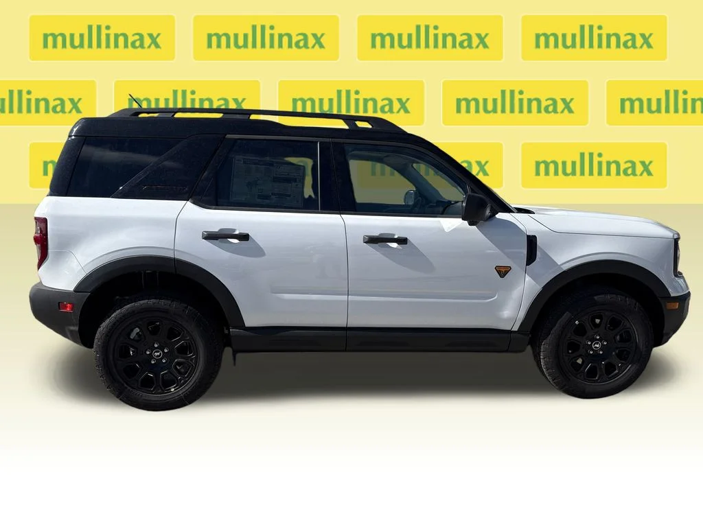 New 2025 White Ford Badlands image 18