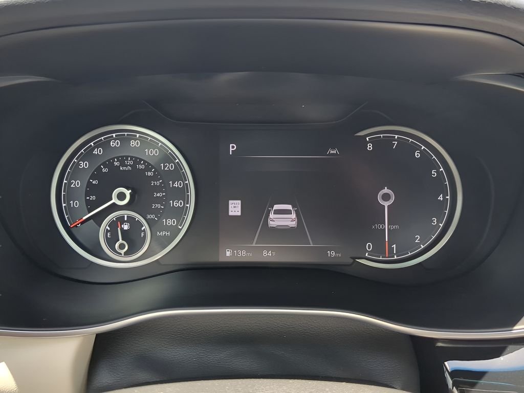 2026 GENESIS G70 Standard - Photo 24