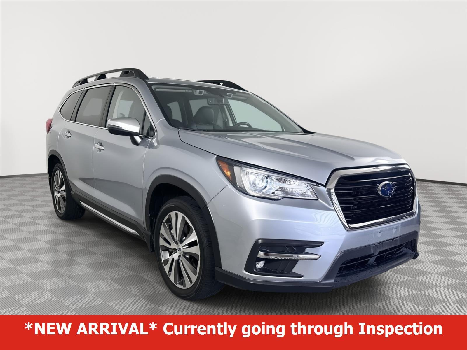 2022 Subaru Ascent Touring's photo