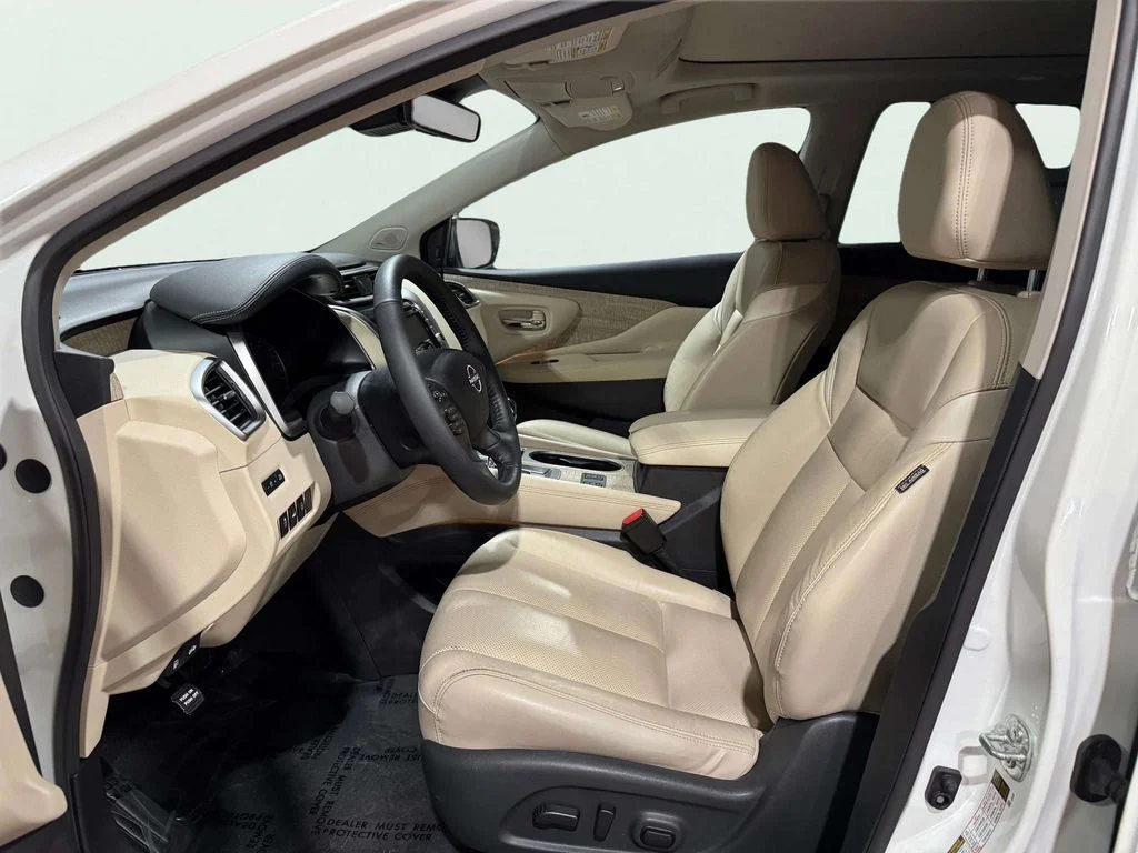 Certified Used 2024 Pearl White Tricoat Nissan SL image 25