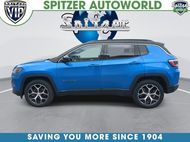 Certified Used 2024 Hydro Blue Pearlcoat Jeep Limited image 6