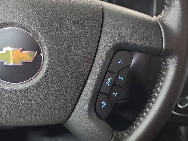 Used 2022 White Chevrolet LT image 17