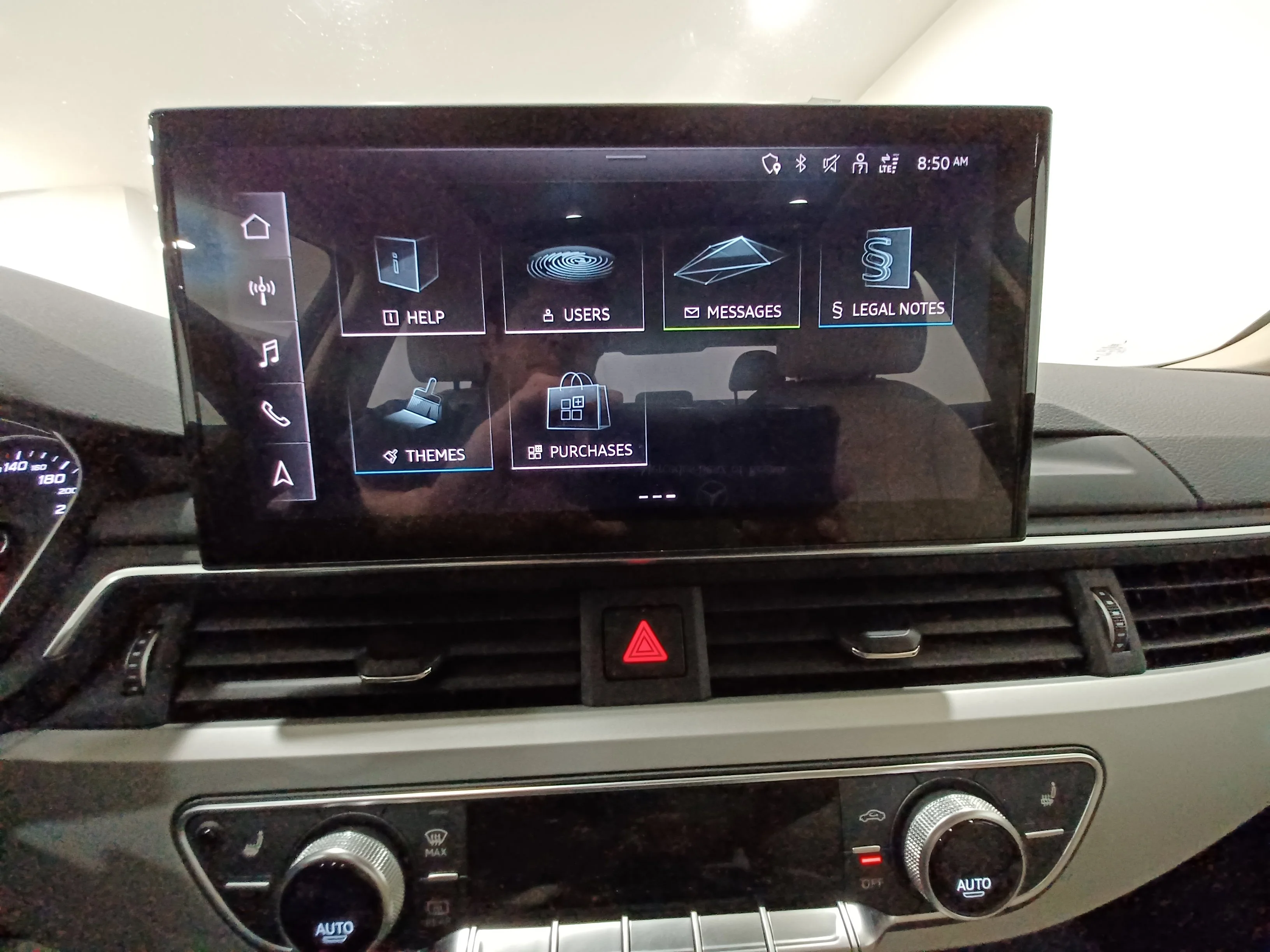 Certified Used 2023 Brilliant Black Audi 45 Komfort*Htd Leather | Sunroof | Htd Wheel | Blind Spot Detection | Lane Keep Assist | Park Assist image 17