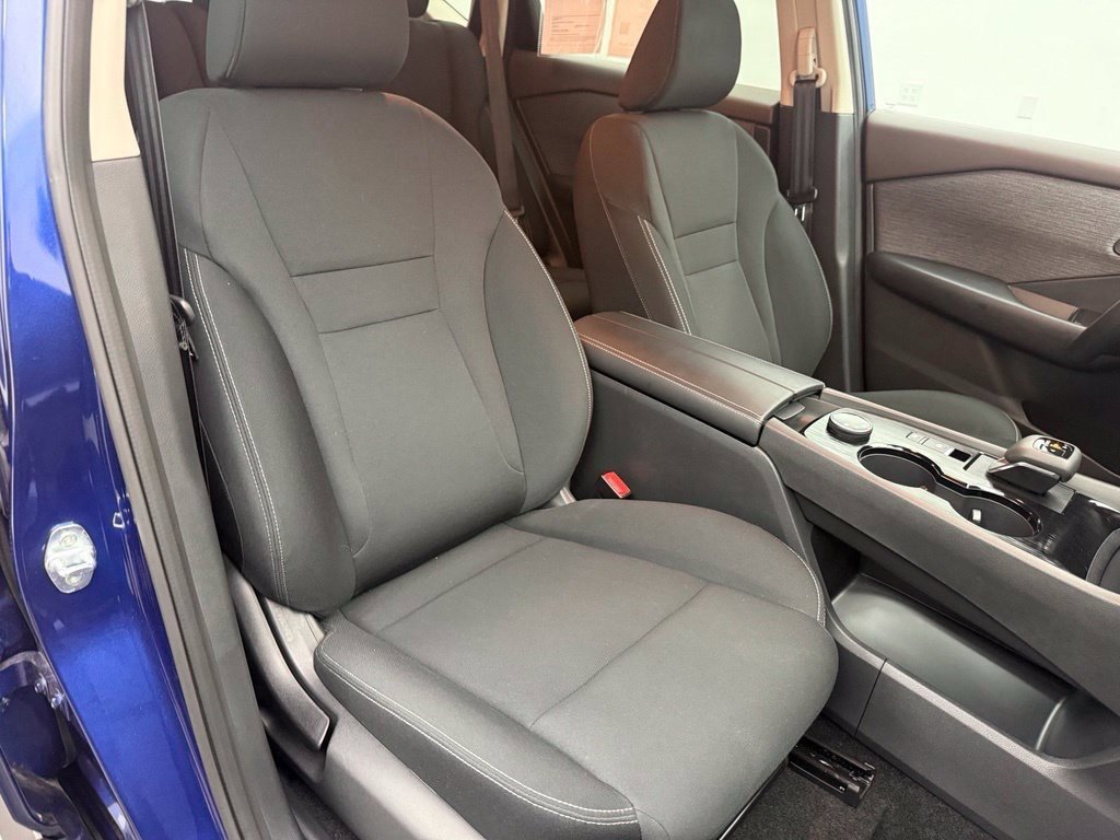 Used 2023 Blue Nissan S image 35