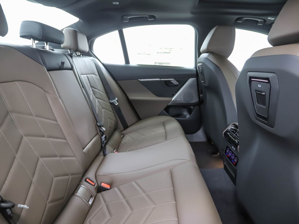 2026 BMW 5 Series 530i - Photo 27