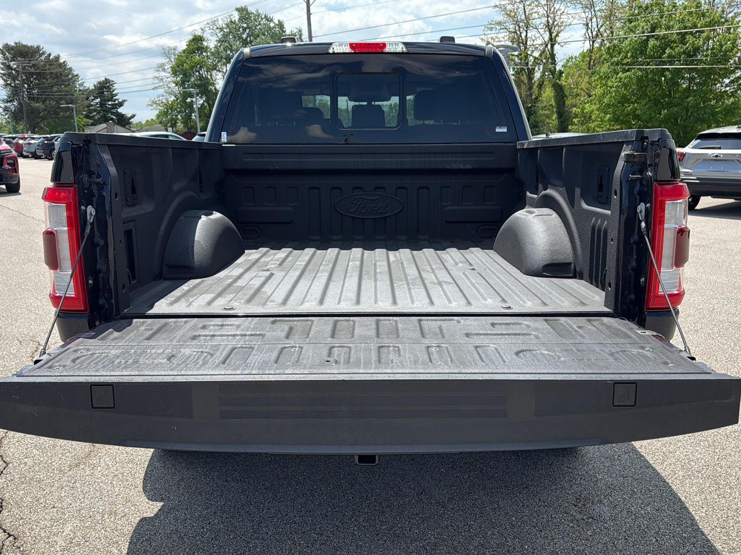 Used 2021 Antimatter Blue Ford LARIAT image 13