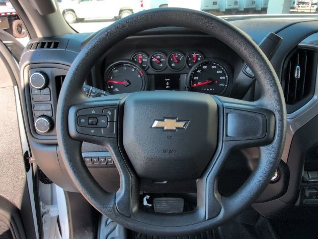 New 2026 Summit White Chevrolet Work Truck image 16