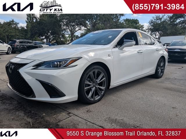White 2020 Lexus ES Sedan Front-Wheel Drive 