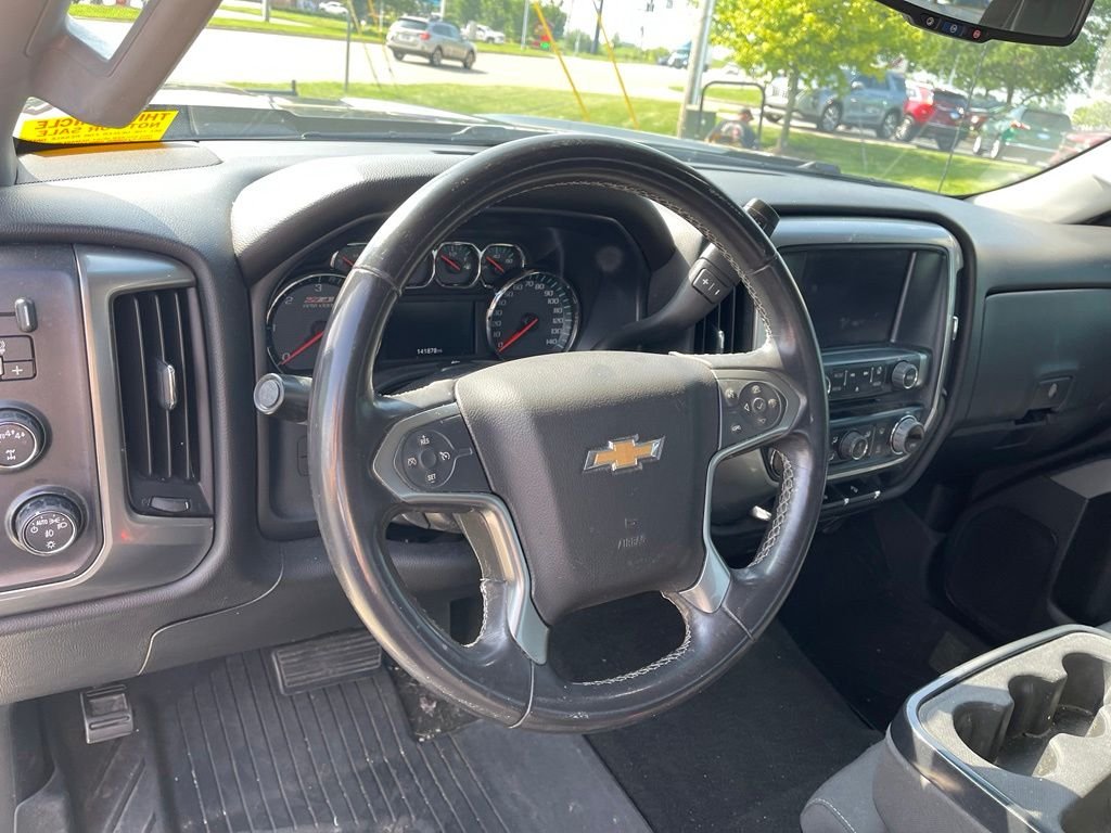 Used 2017 Black Chevrolet LT image 9