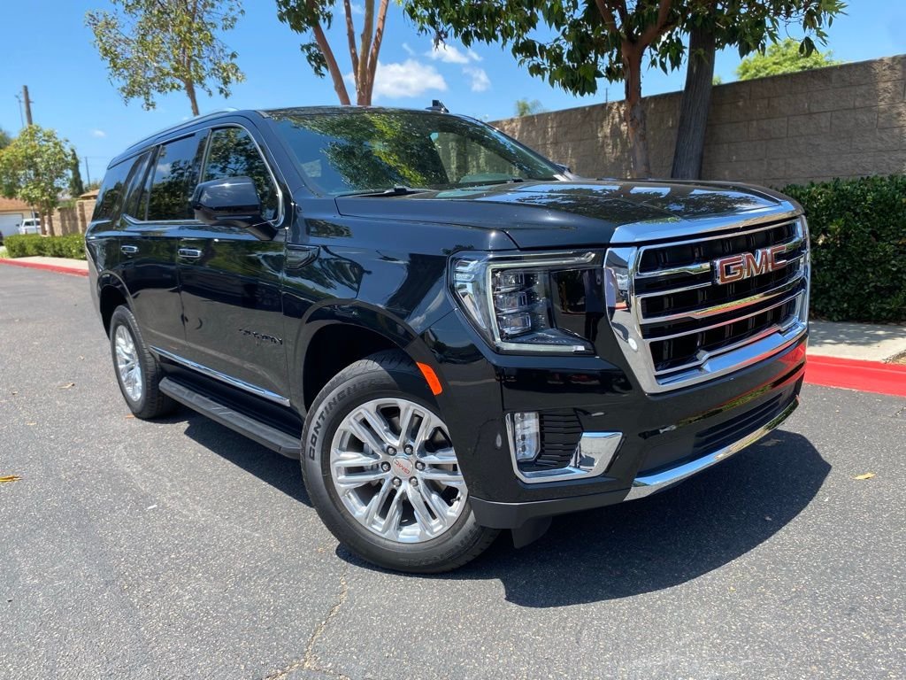 Used 2024 Black GMC SLT image 1