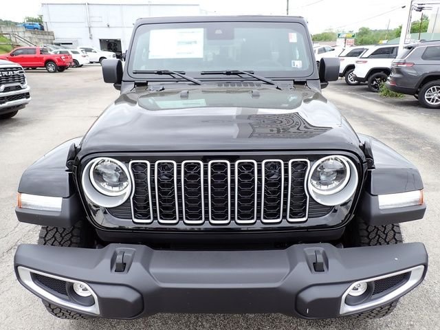 New 2025 Black Clear-Coat Exterior Paint Jeep Sahara image 10