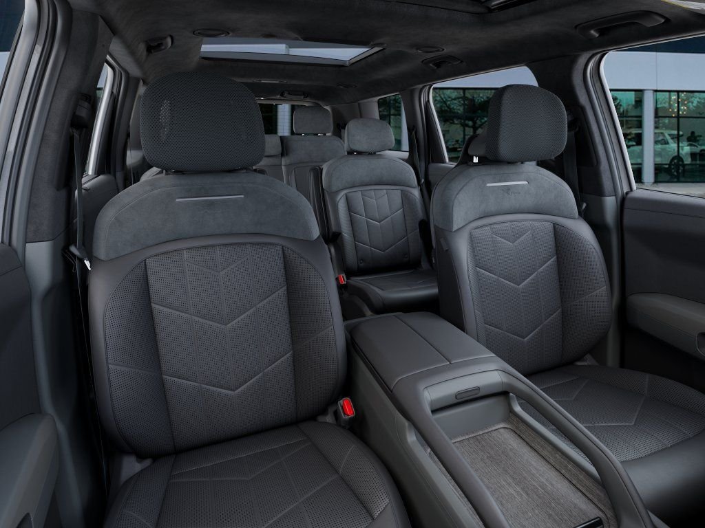 New 2027 White Kia  image 15