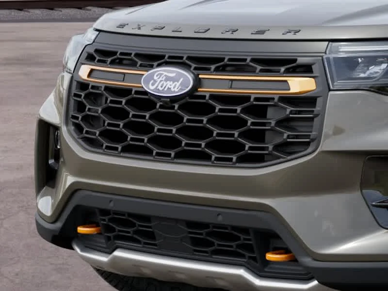 New 2027 Marsh Gray Ford Tremor® image 17