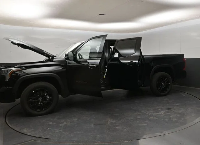 2026 Toyota Tundra Limited - Photo 36