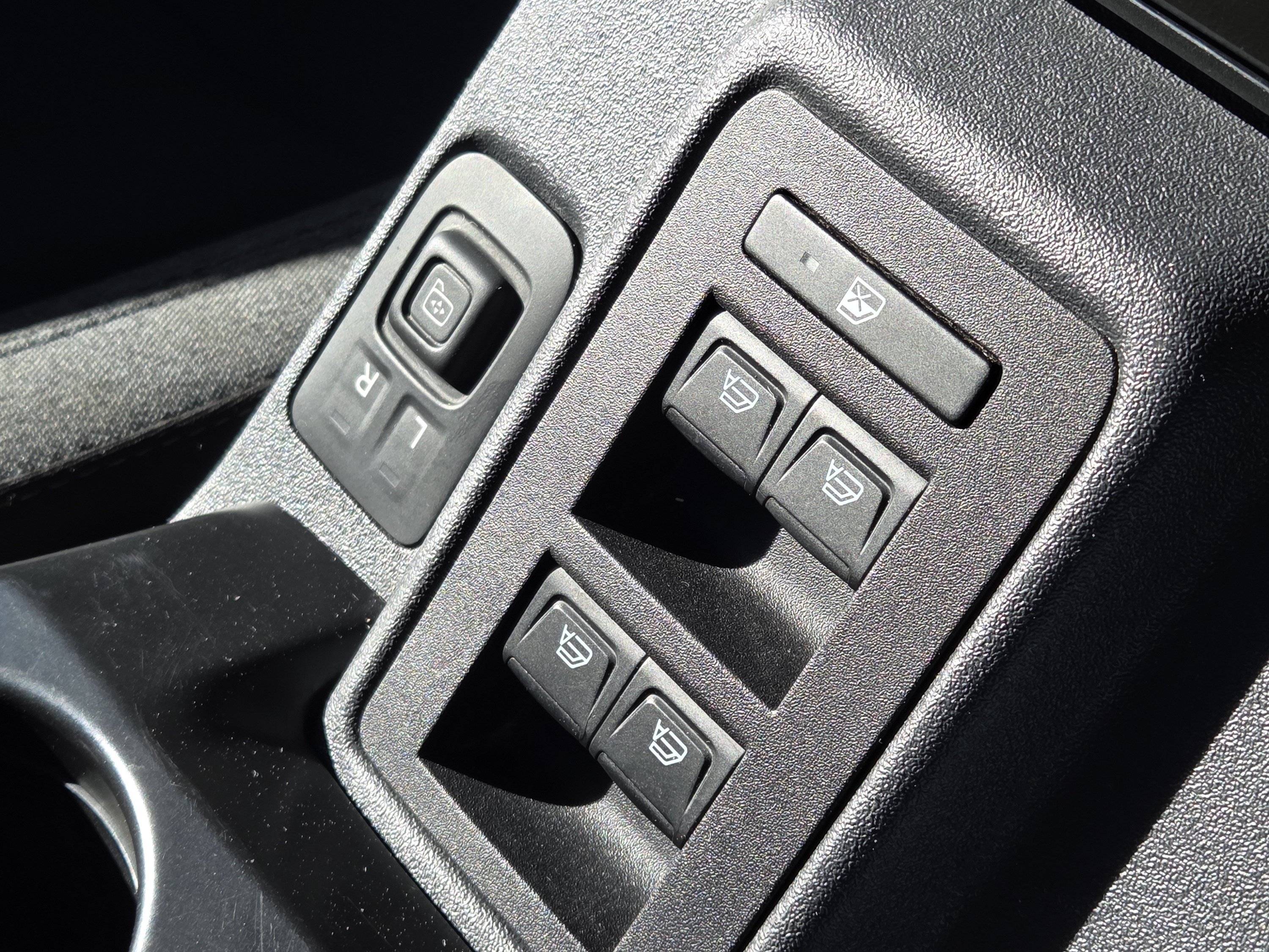 Used 2025 Shadow Black Ford Big Bend image 38
