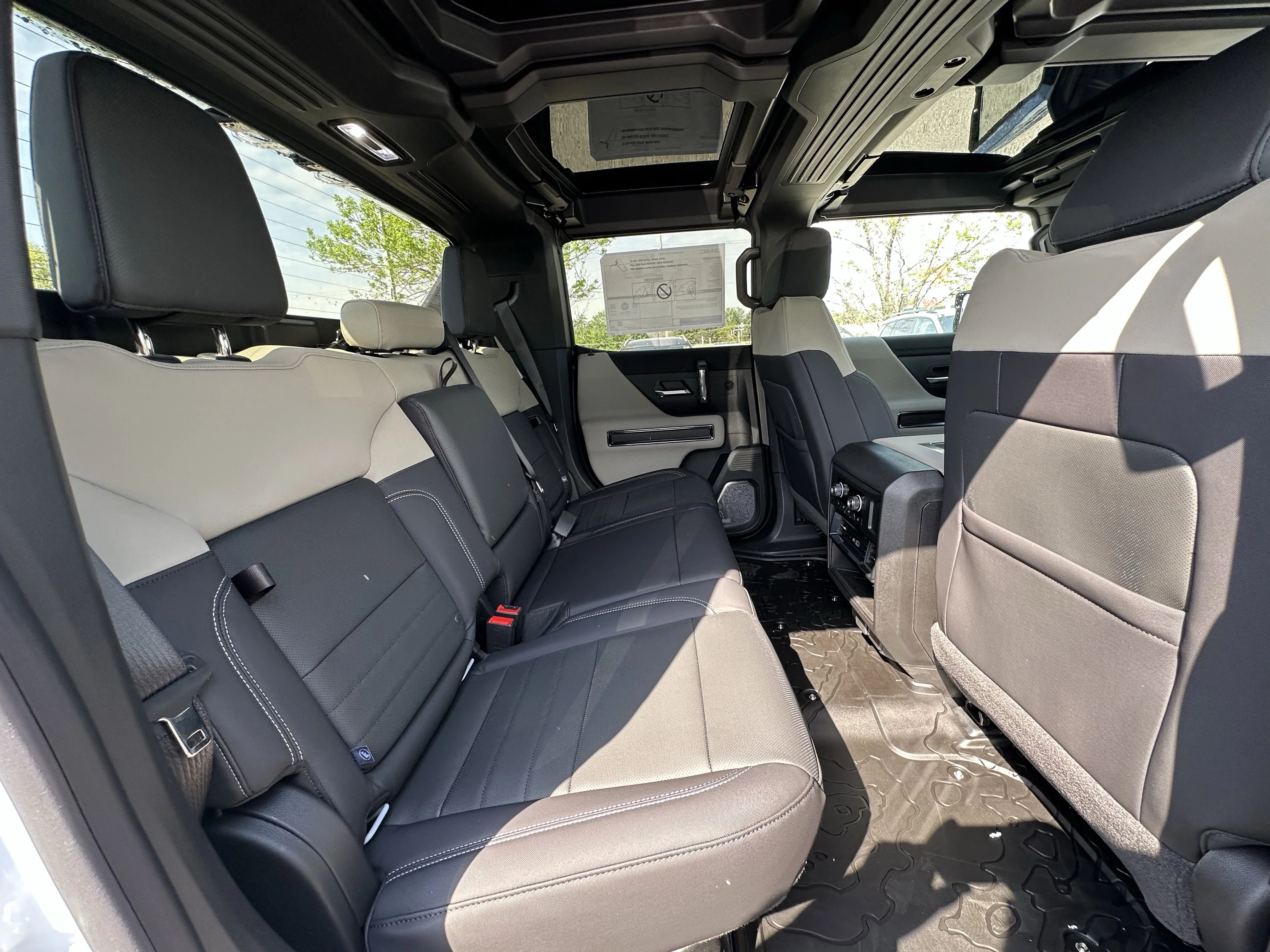 New 2026 Interstellar White GMC 2X image 22