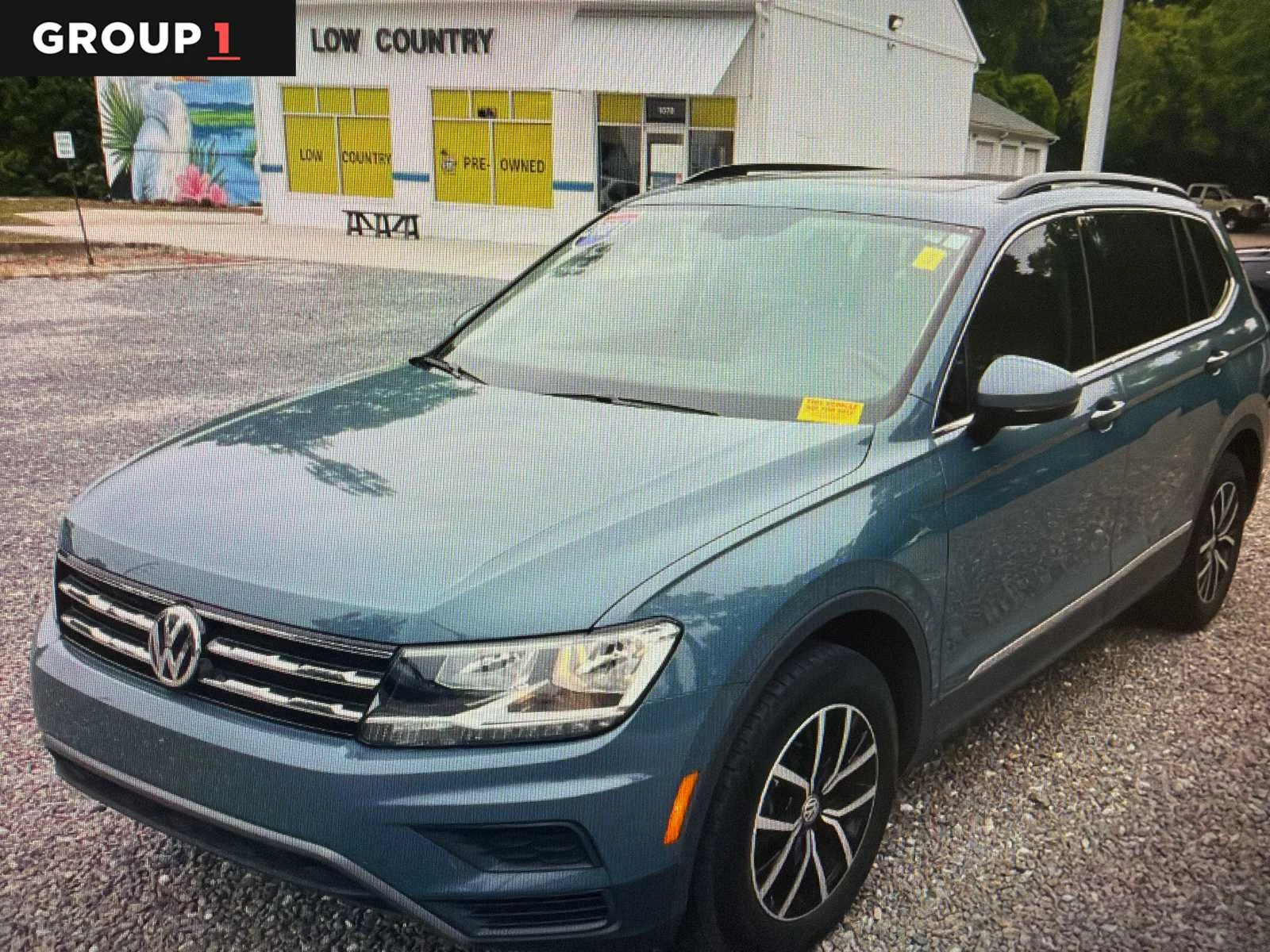 2021 Volkswagen Tiguan 2.0T SE's photo