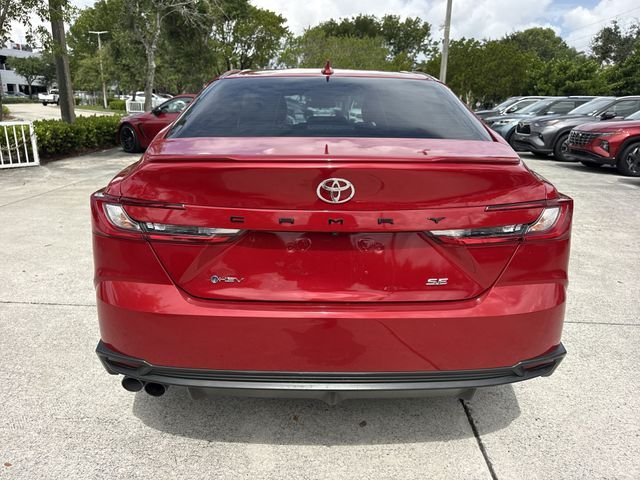 2025 Toyota Camry SE - Photo 24