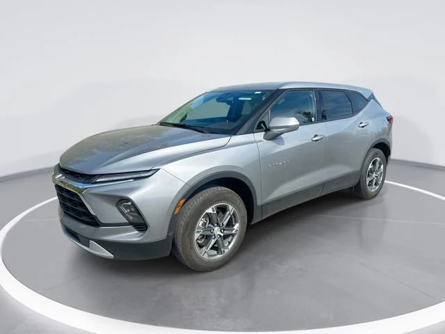 2025 Chevrolet Blazer 2.0T 2LT AWD's photo