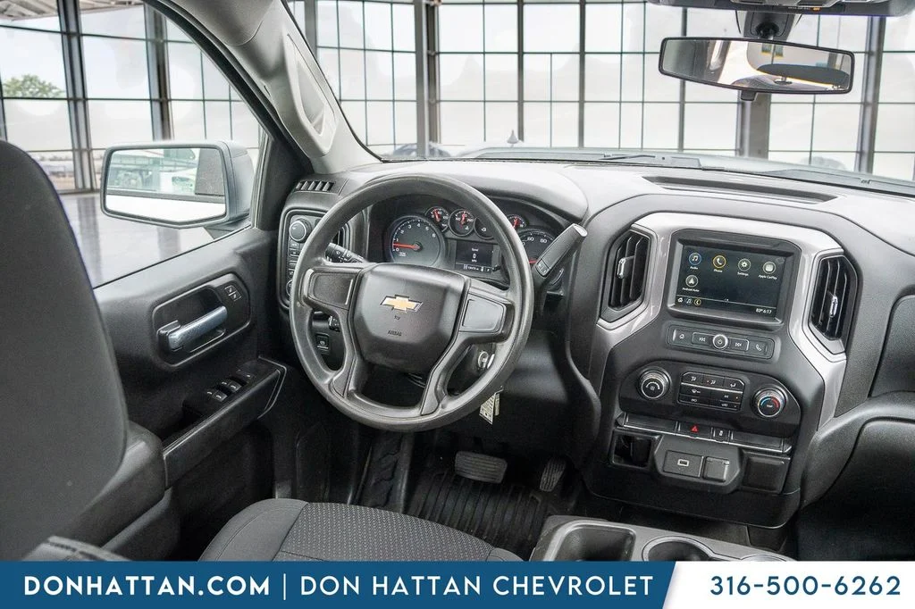 Used 2019 White Chevrolet WT image 13