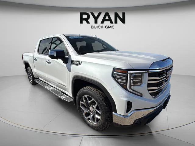 2024 GMC Sierra 4WD Crew Cab Short Box SLT's photo