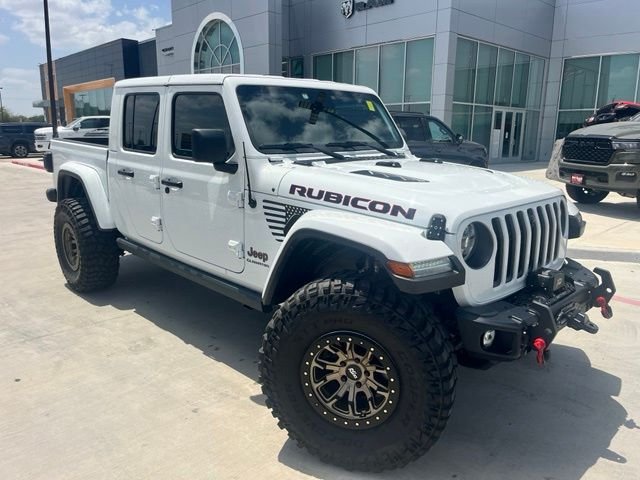 Used 2022 White Jeep Rubicon image 1