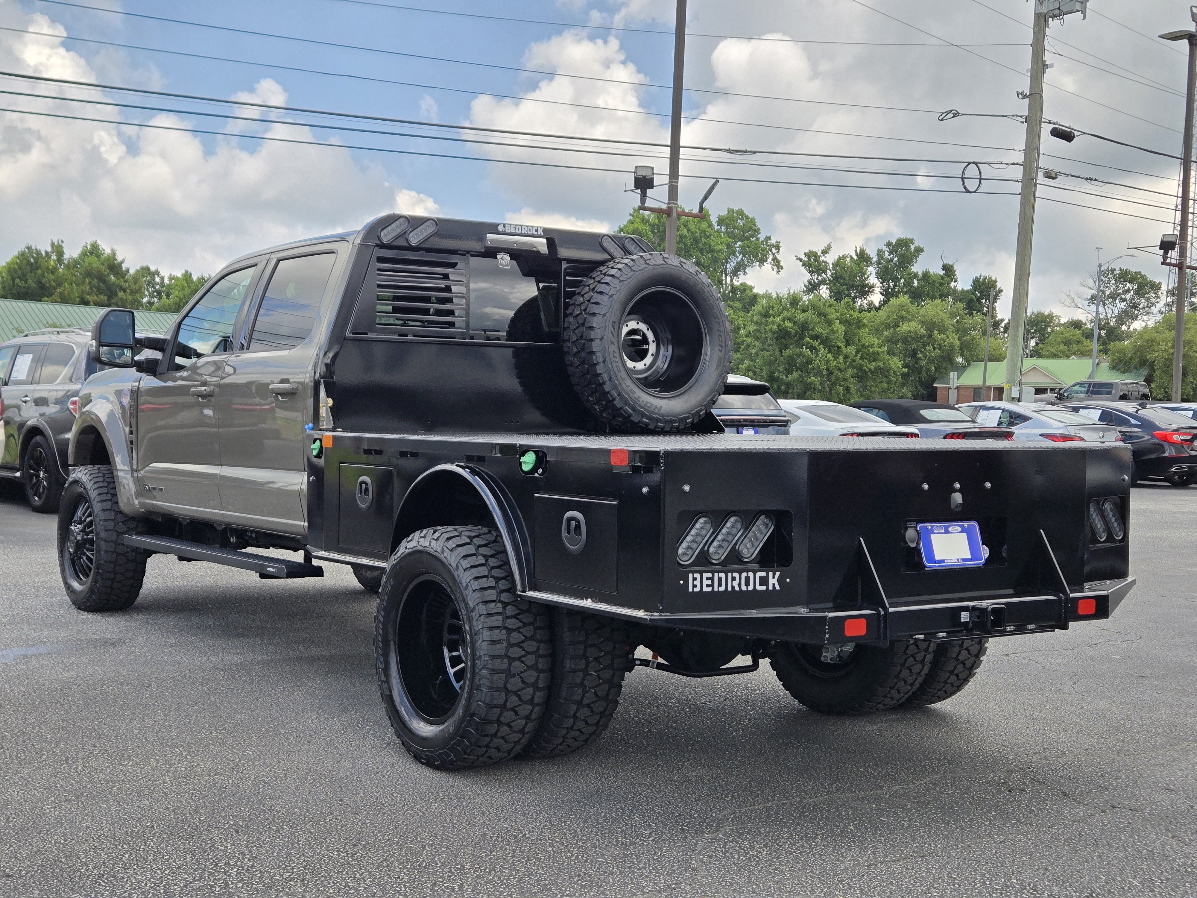 New 2026 Marsh Gray FORD F-450® LARIAT® image 13