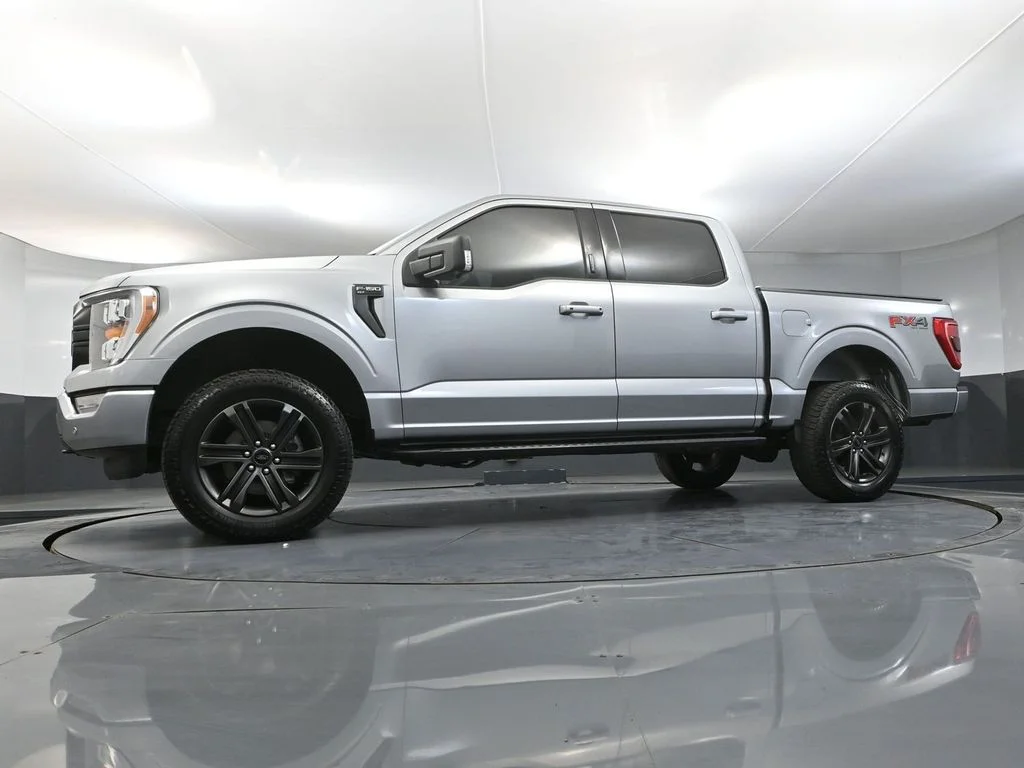 Used 2022 Silver Ford XLT image 47