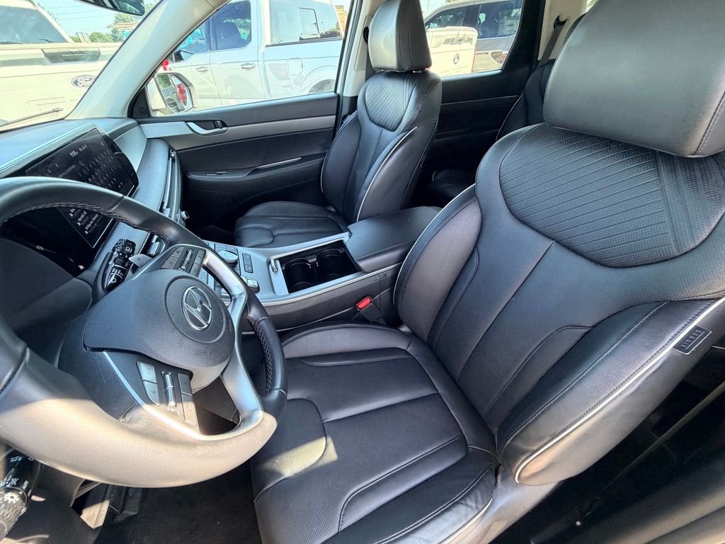 Used 2024 White Hyundai SEL image 23