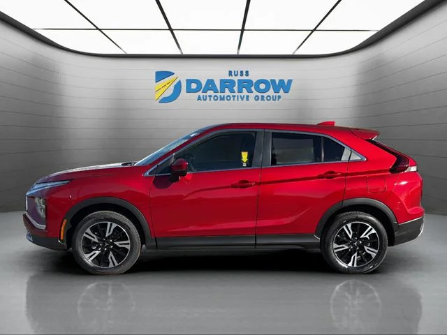 New 2026 Red Mitsubishi SE image 2