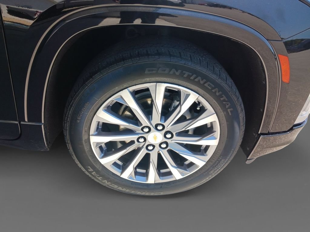 Used 2022 Black Chevrolet Premier image 15