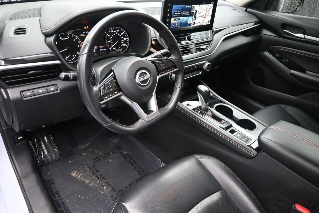 Used 2023 Gray Nissan 2.5 SR image 21