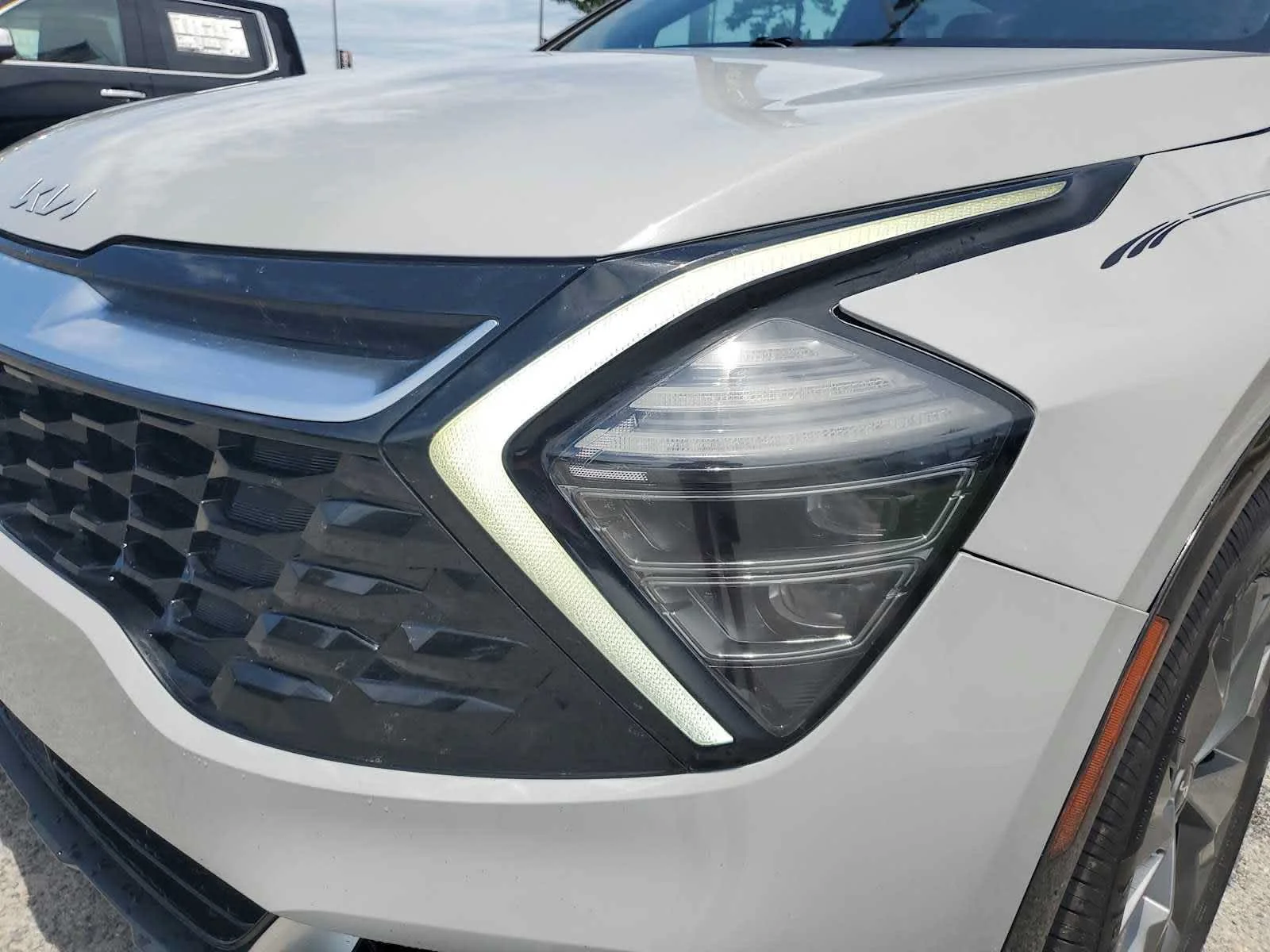 Used 2024  Kia SX image 25