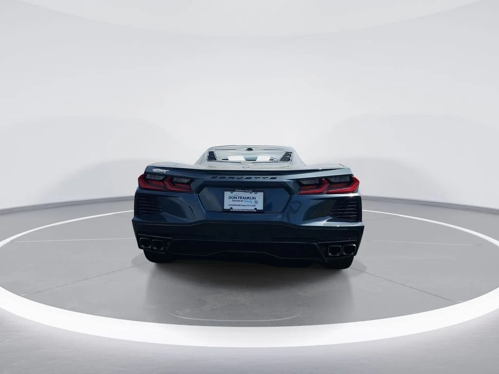Used 2020 Gray Chevrolet Stingray image 7