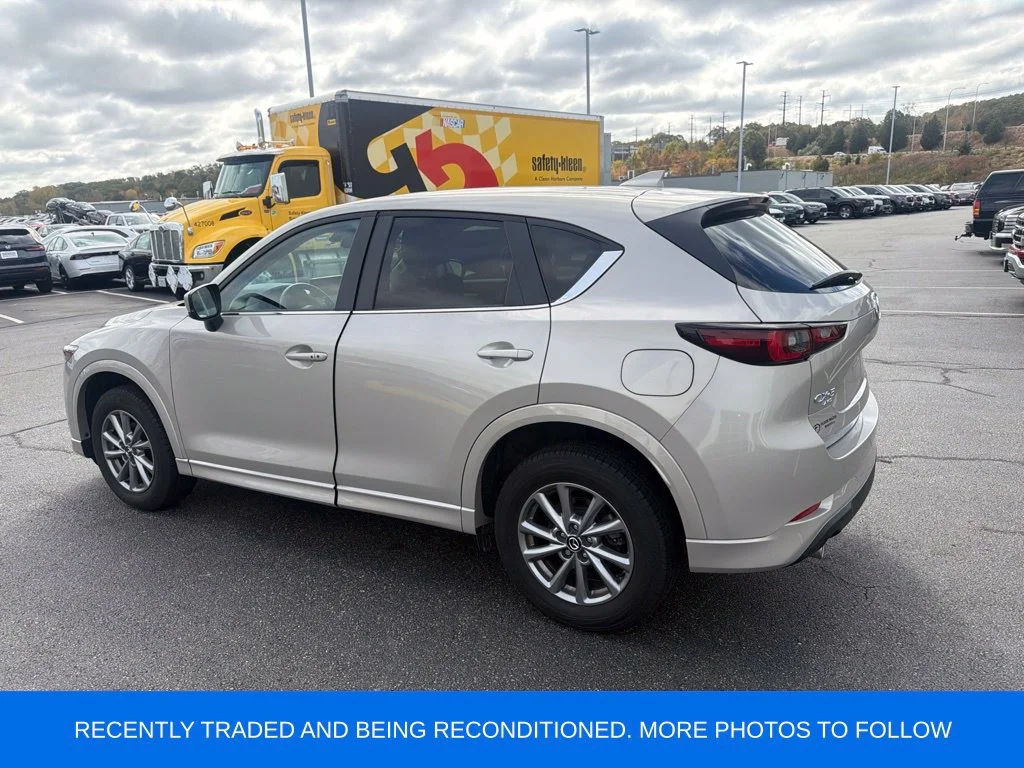 Used 2025 Quartz Metallic Mazda 2.5 S Select Package image 4