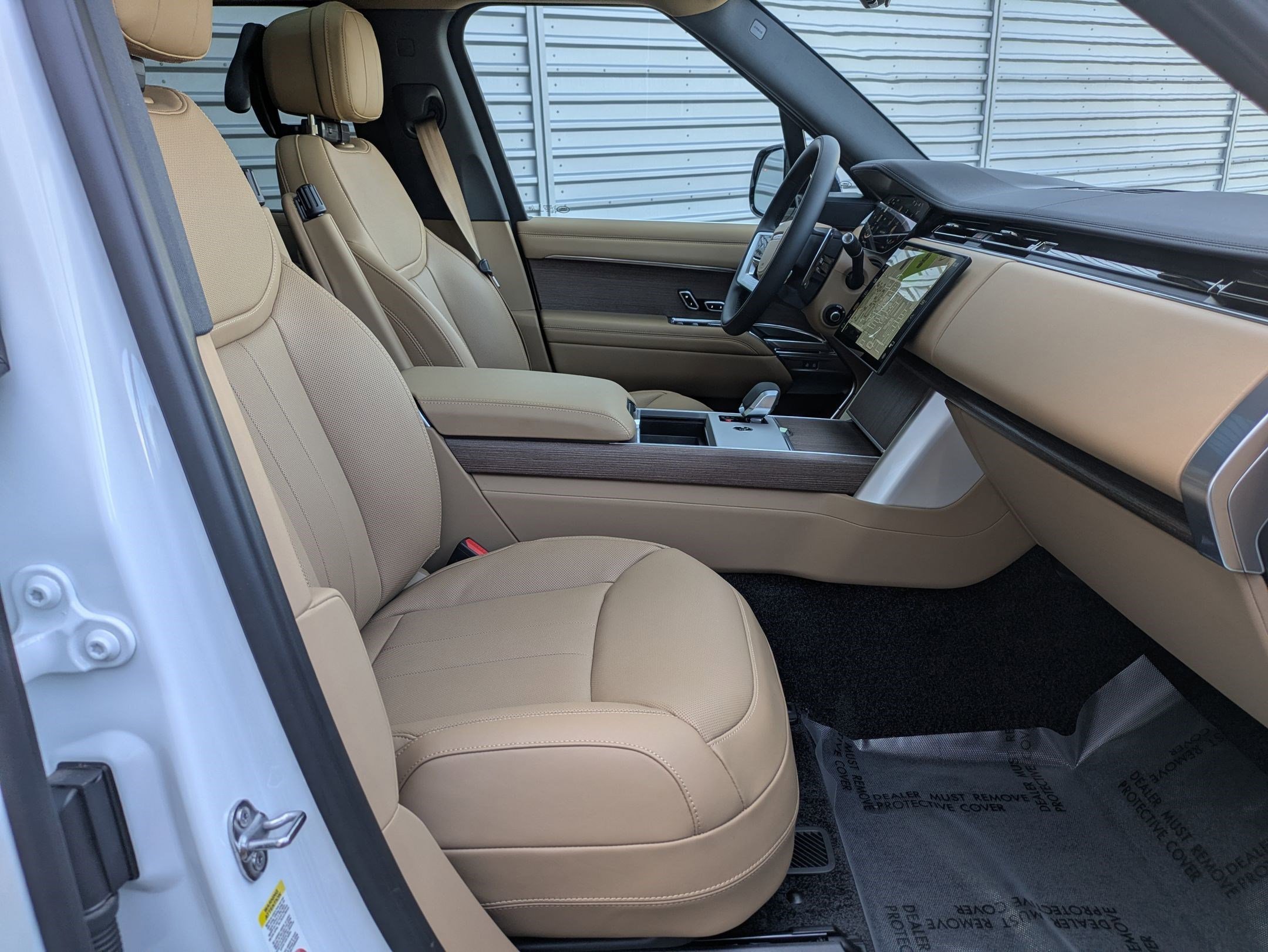 2026 Land Rover Range Rover SE - Photo 32