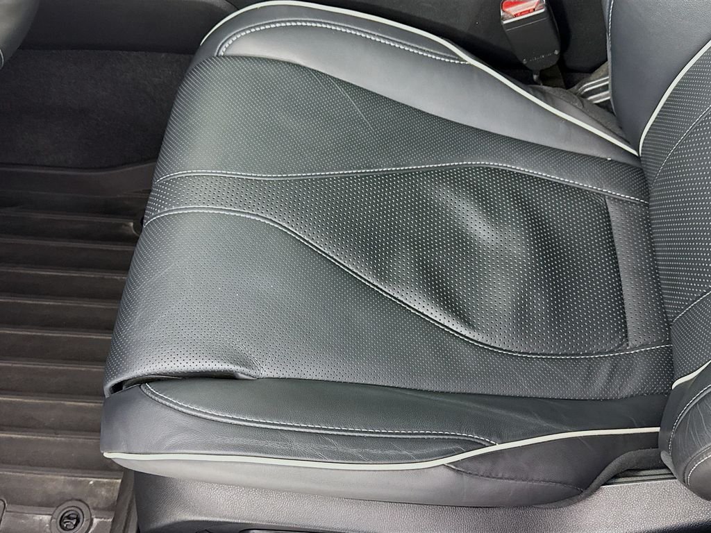 Used 2023 Gray Acura Advance image 21