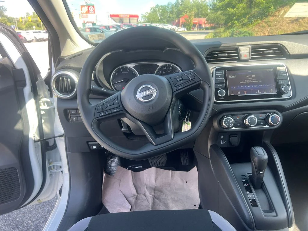 2025 Nissan Versa Sedan S - Photo 14