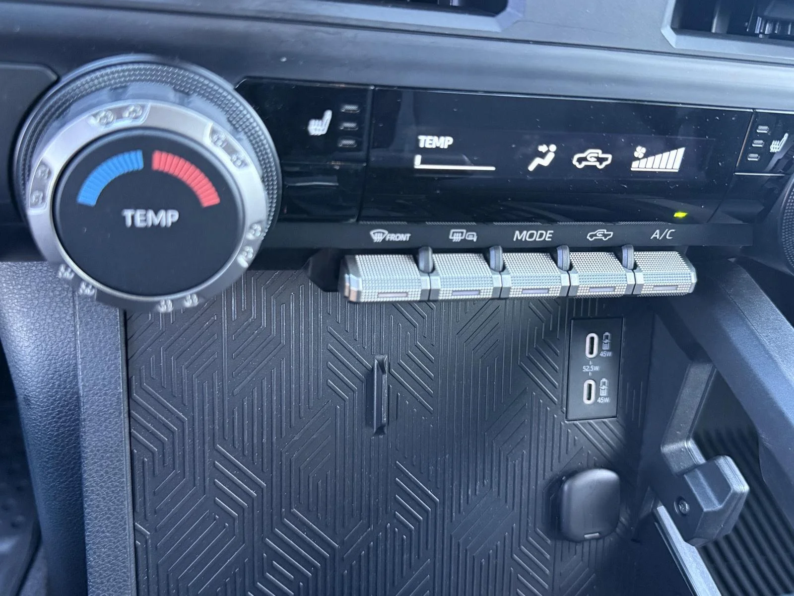Used 2026 Underground Toyota SR5 image 29