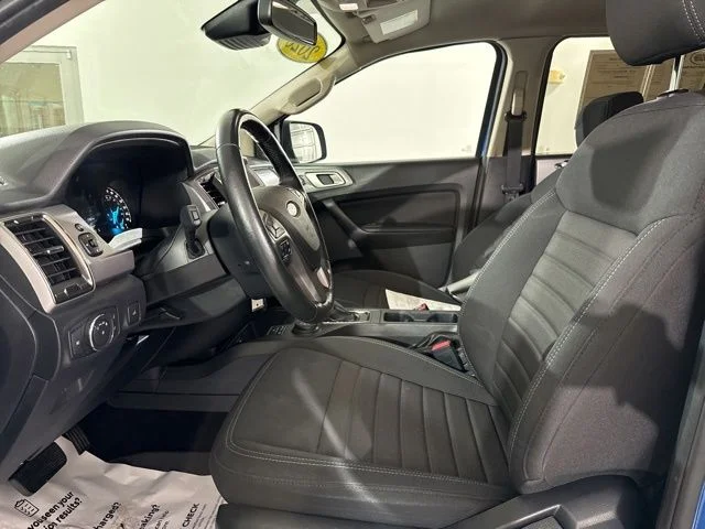 Used 2020 Blue Ford XLT image 16
